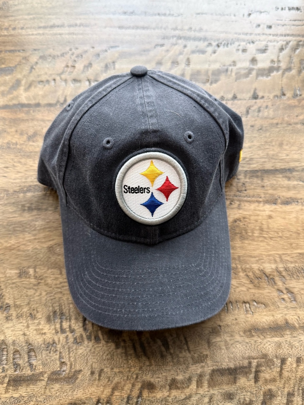 Pittsburgh Steelers Adjustable Hat Black Distressed NFL Logo Cap